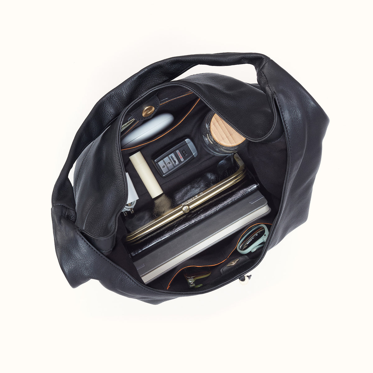 La Jolla Hobo In Cloud Leather - Black