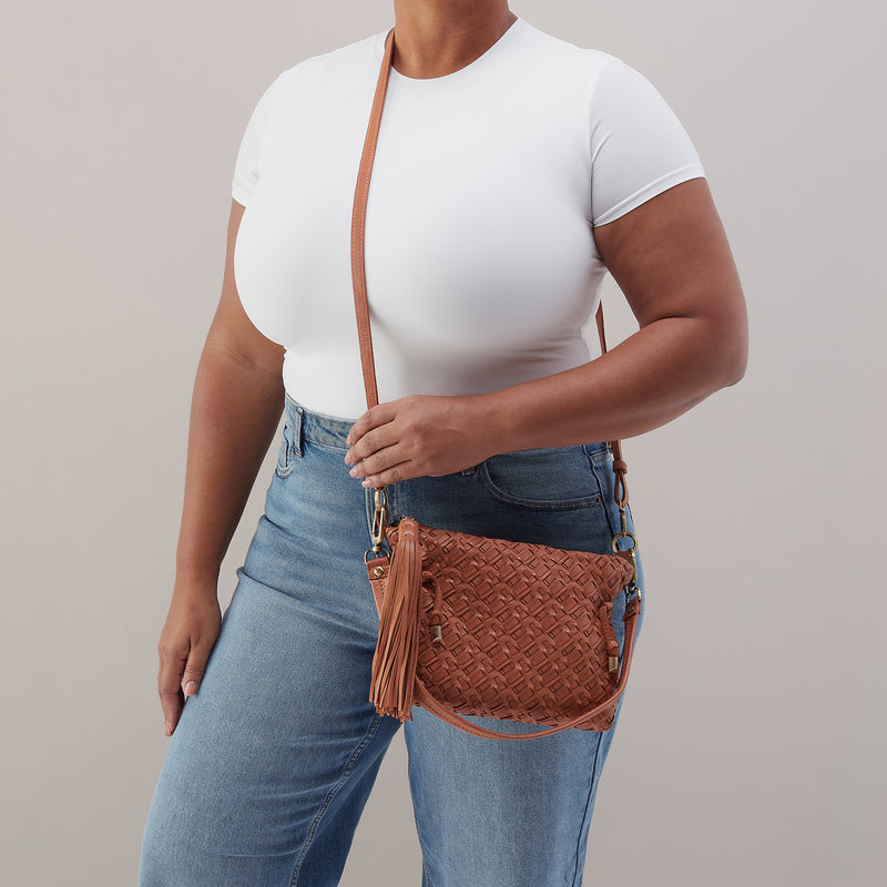 Kori Crossbody In Washed Leather - Harvest Wheat