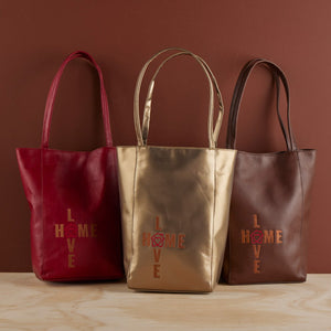 The Giving Tote in Metallic Leather - Copper