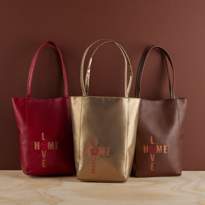 The Giving Tote in Pebbled Leather - Walnut