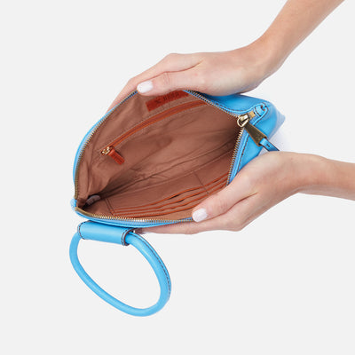 Sable Wristlet in Polished Leather - Tranquil Blue