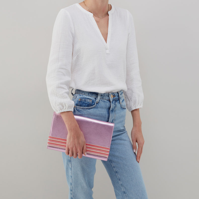 Farrow Clutch in Metallic Leather - Pink Metallic