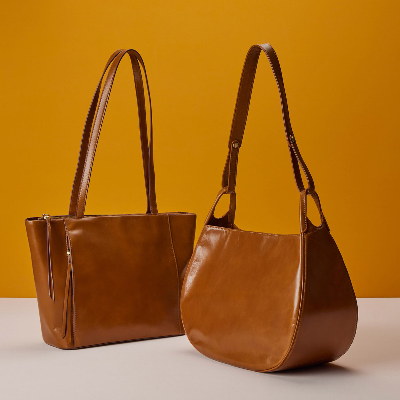 Haven Tote in Polished Leather - Truffle