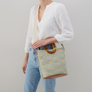 Sheila Bucket Bag in Natural Straw - Geo Raffia